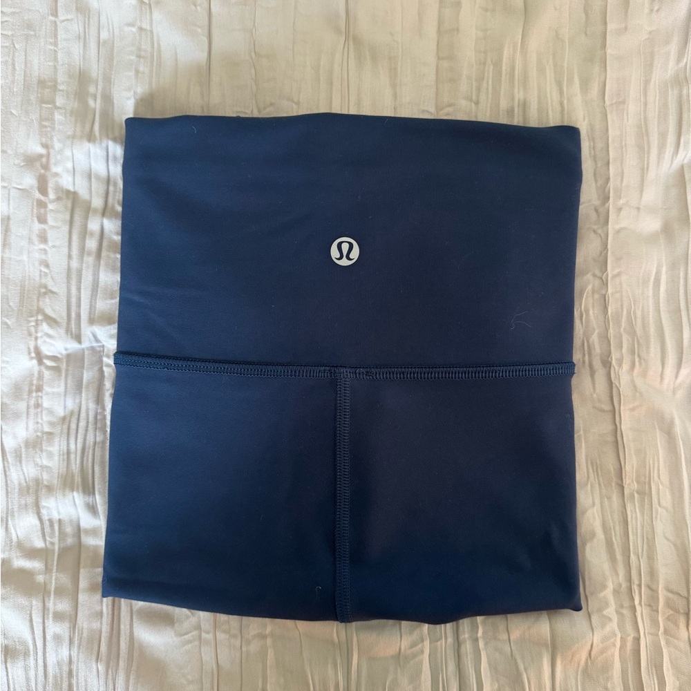 Lululemon Wunder Train High-Rise Short ‘8